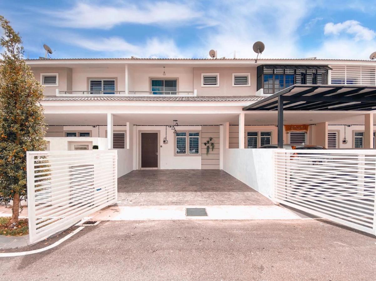Golden Sweet Home @ Ch Golden Hills คาเมรอนไฮแลนด์ ภายนอก รูปภาพ
